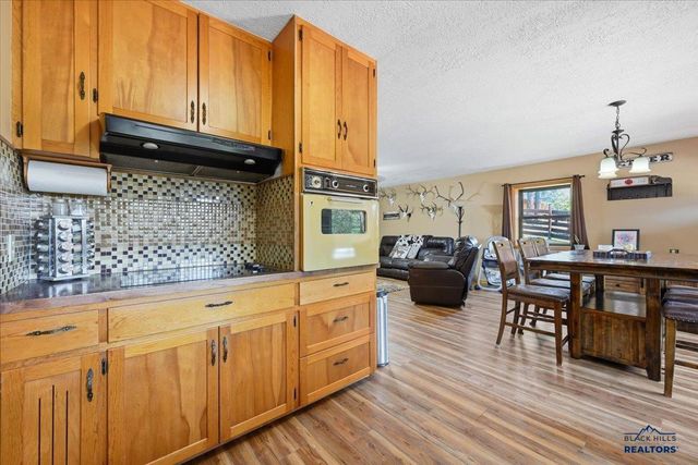 20708 76 LOOP, Sturgis, SD 57785
