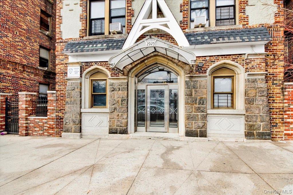 2925 Matthews Avenue 5H, Bronx, NY 10467