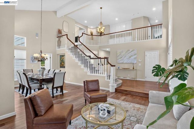 8257 Brittany Dr, Dublin, CA 94568