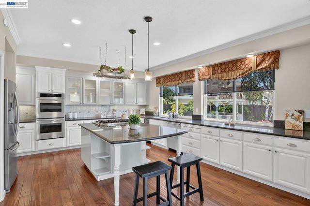 8257 Brittany Dr, Dublin, CA 94568