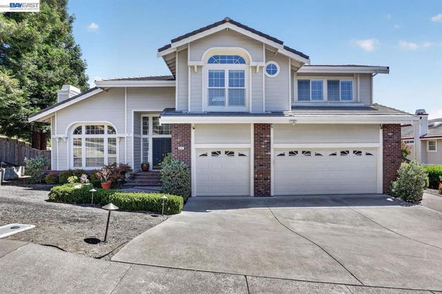 8257 Brittany Dr, Dublin, CA 94568