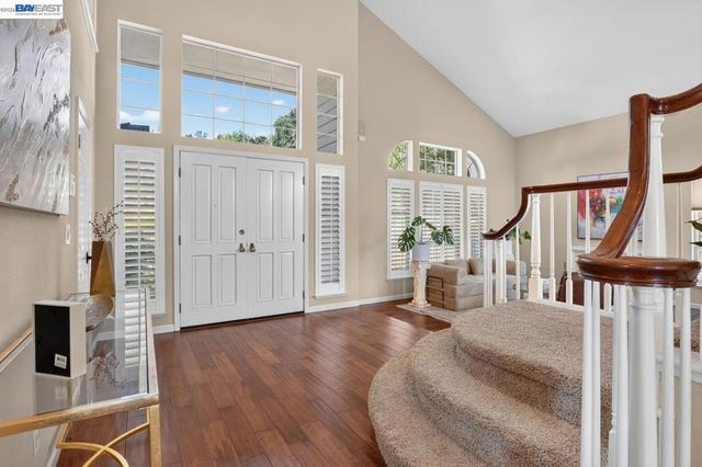 8257 Brittany Dr, Dublin, CA 94568