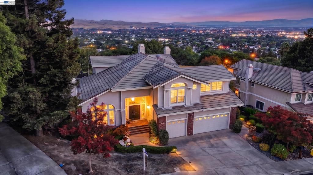 8257 Brittany Dr, Dublin, CA 94568