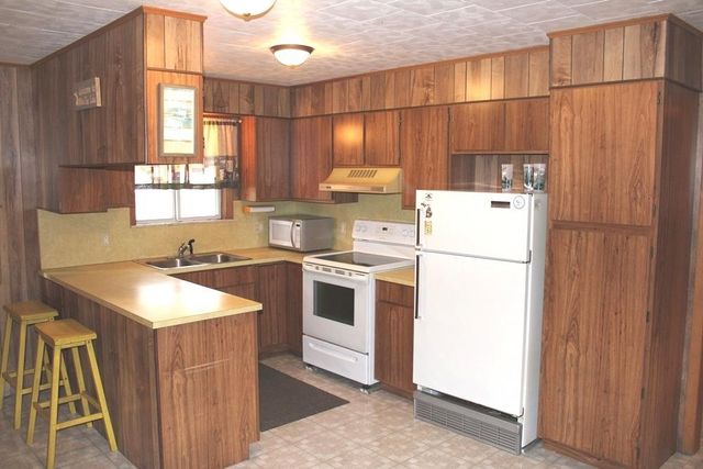 6350 Robin Drive, Harrison, MI 48625