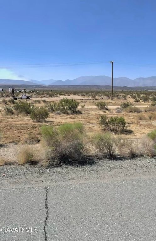 181 Ste Vic Pb Highway, Palmdale, CA 93591