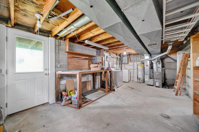 4209 LONGVIEW Avenue, Erie, PA 16510