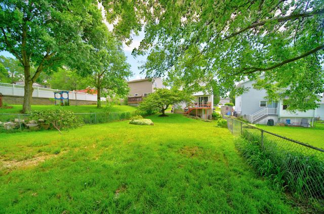 4209 LONGVIEW Avenue, Erie, PA 16510