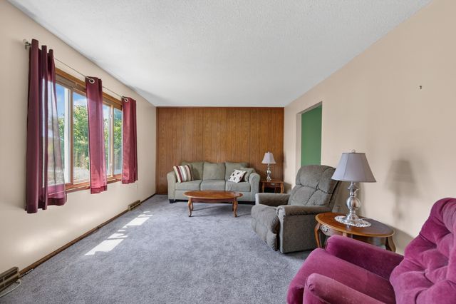 4209 LONGVIEW Avenue, Erie, PA 16510