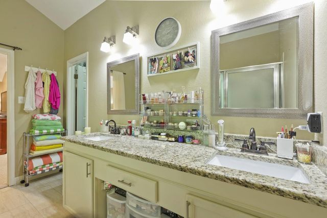 1810 Warwick CV, Cedar Park, TX 78613