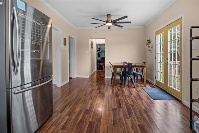 32 High St, Mc Ewen, TN 37101
