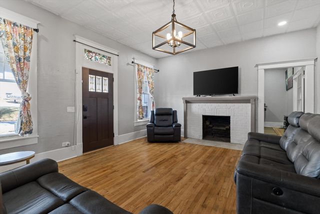 207 Culberson Avenue, La Fayette, GA 30728