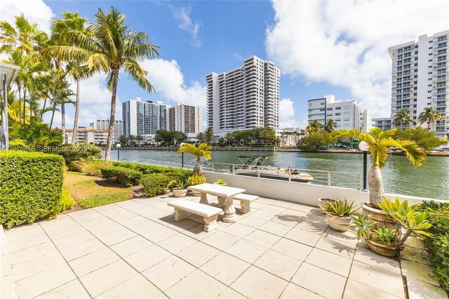 2445 Lake Pancoast Dr J, Miami Beach, FL 33140