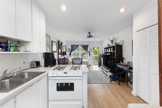 2445 Lake Pancoast Dr J, Miami Beach, FL 33140