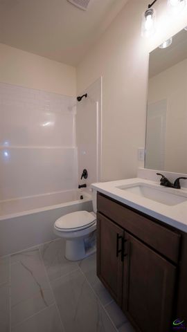 110 Oak Branch Lane, Bonaire, GA 31005