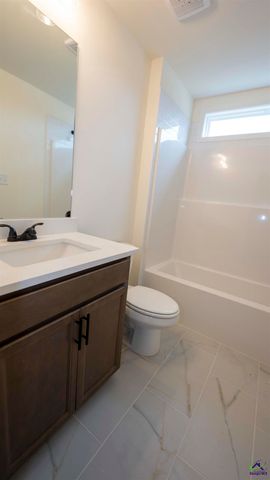 110 Oak Branch Lane, Bonaire, GA 31005