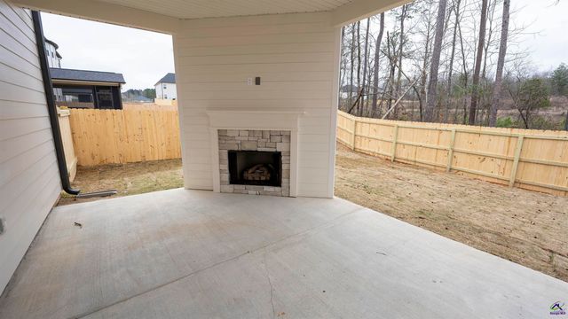 110 Oak Branch Lane, Bonaire, GA 31005