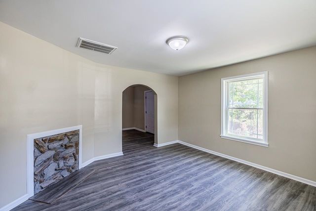 112 Woodrow Street, Union, SC 29379