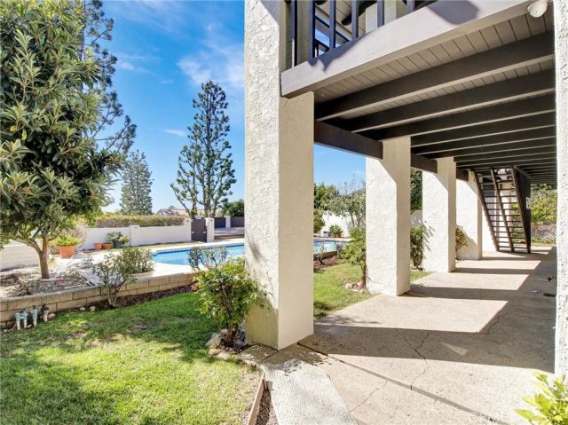 2801 Palos Verdes West, Palos Verdes Estates, CA 90274