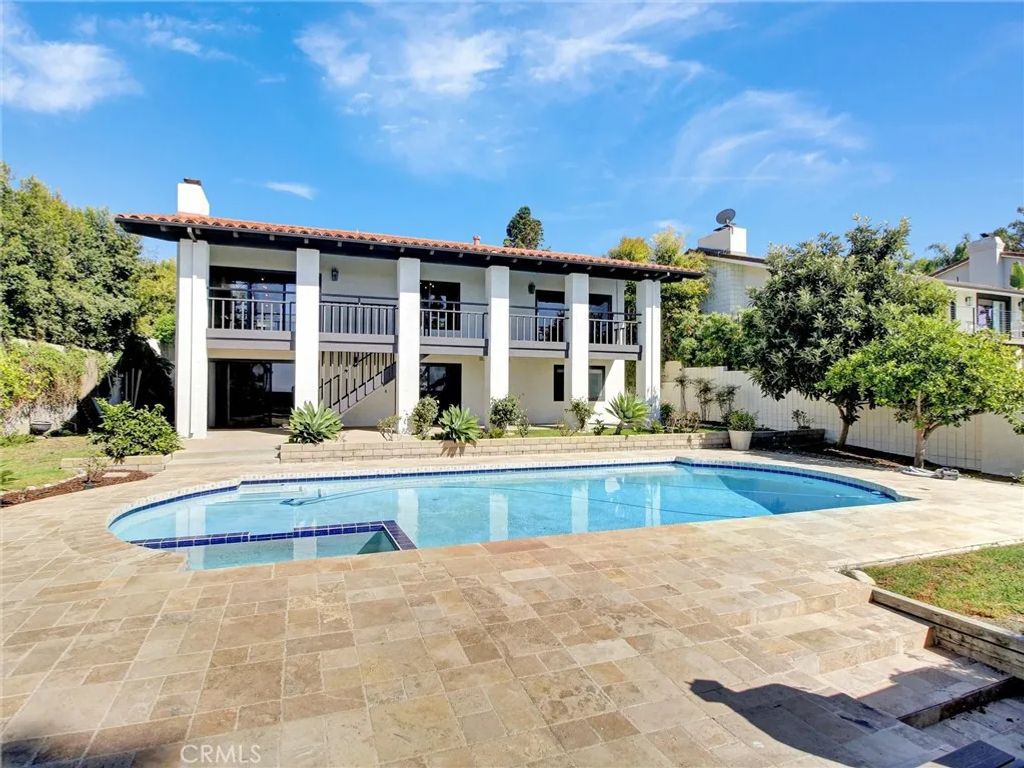 2801 Palos Verdes West, Palos Verdes Estates, CA 90274