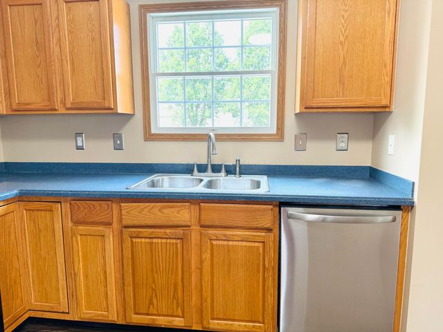 261 Westmark Court, Galloway, OH 43119