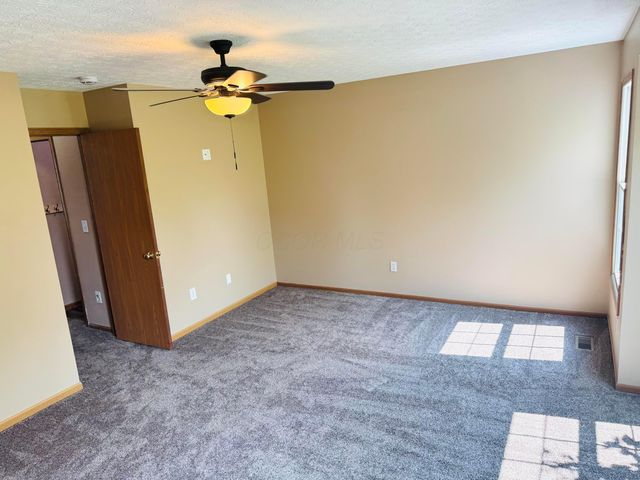 261 Westmark Court, Galloway, OH 43119