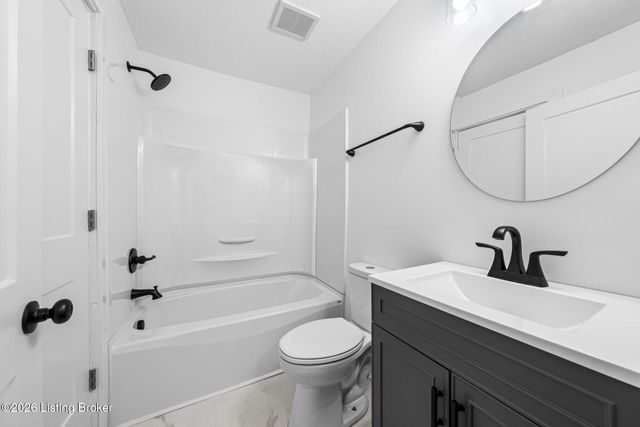 105 Brooks St, Elizabethtown, KY 42701