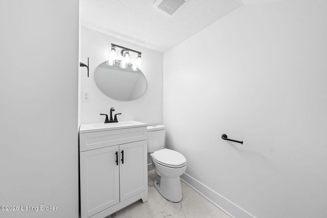 105 Brooks St, Elizabethtown, KY 42701