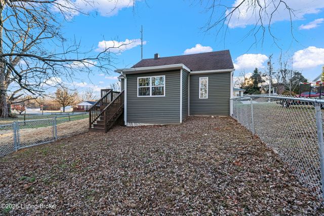 105 Brooks St, Elizabethtown, KY 42701