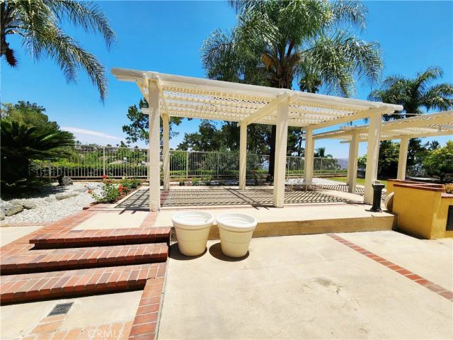 227 Calle Concordia, San Dimas, CA 91773