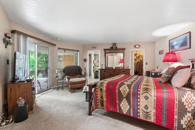 1720 W Barstow Avenue, Fresno, CA 93711