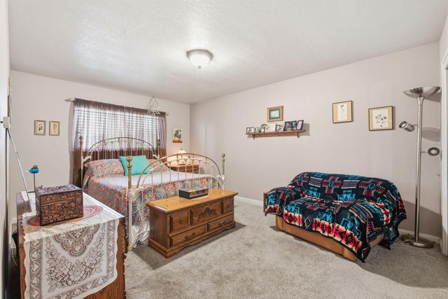 1720 W Barstow Avenue, Fresno, CA 93711