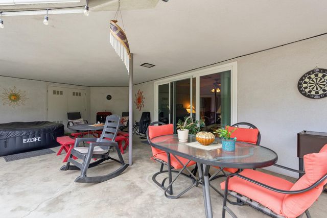 1720 W Barstow Avenue, Fresno, CA 93711