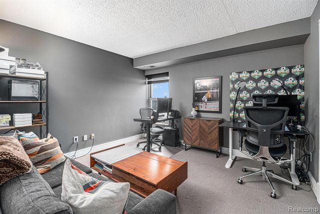 411 S Old Woodward Avenue 824, Birmingham, MI 48009