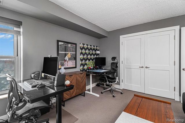 411 S Old Woodward Avenue 824, Birmingham, MI 48009