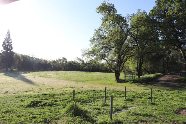 1318 Susan Cir, Roseville, CA 95661