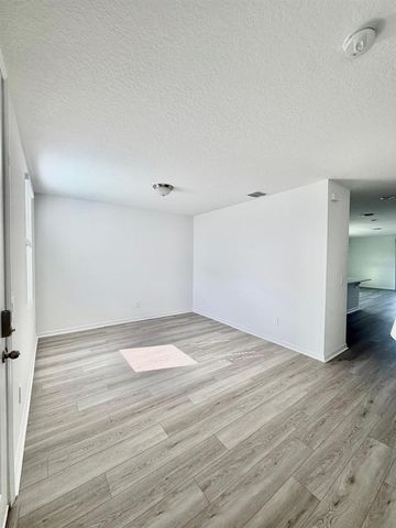 4555 WINDY OAK WAY, St Cloud, FL 34772