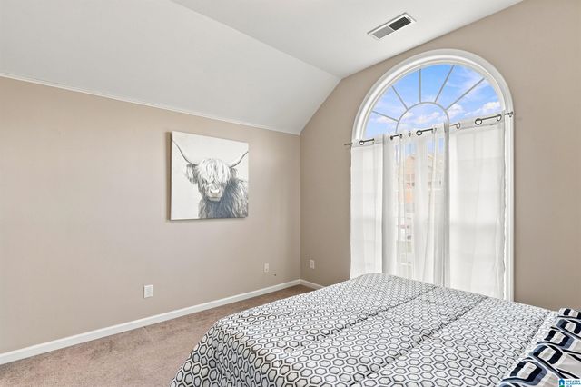 2231 VILLAGE LANE, Calera, AL 35040