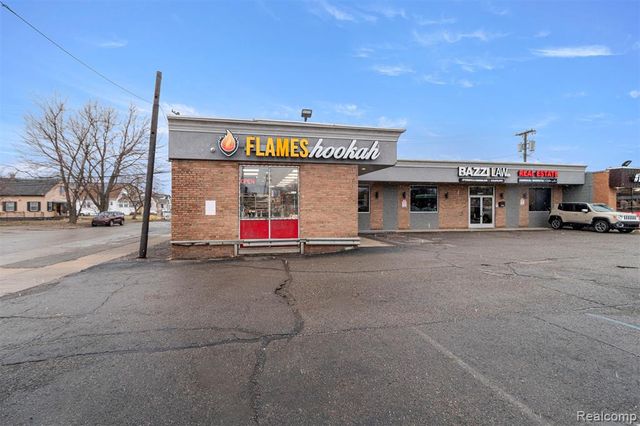 25462 Ford Road, Dearborn Heights, MI 48127