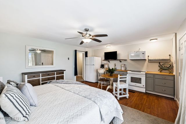 109 Granger Lane, Panama City Beach, FL 32413