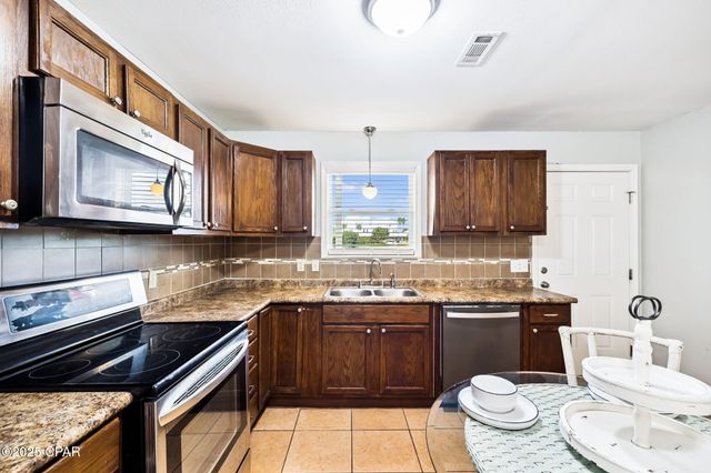 109 Granger Lane, Panama City Beach, FL 32413