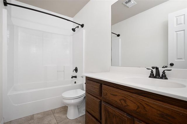 4400 Eagle Owl Drive, Norman, OK 73072
