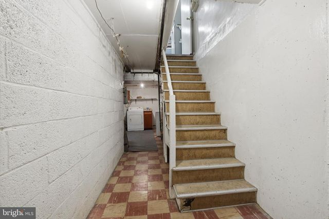 5916 NEWTOWN AVE, Philadelphia, PA 19120