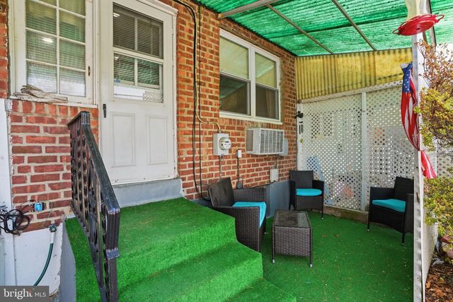 5916 NEWTOWN AVE, Philadelphia, PA 19120