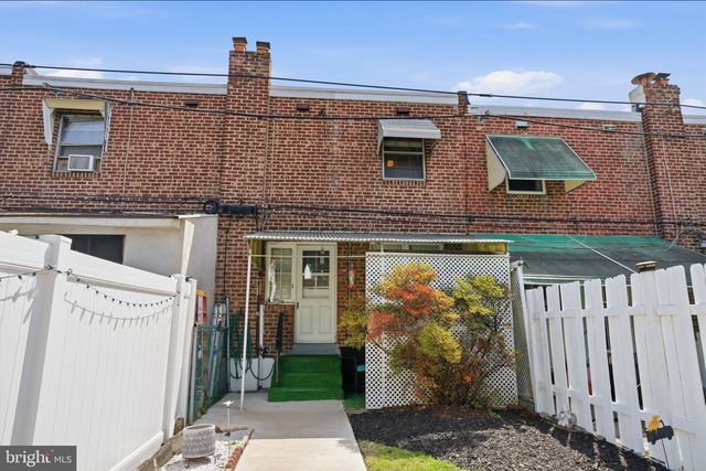 5916 NEWTOWN AVE, Philadelphia, PA 19120