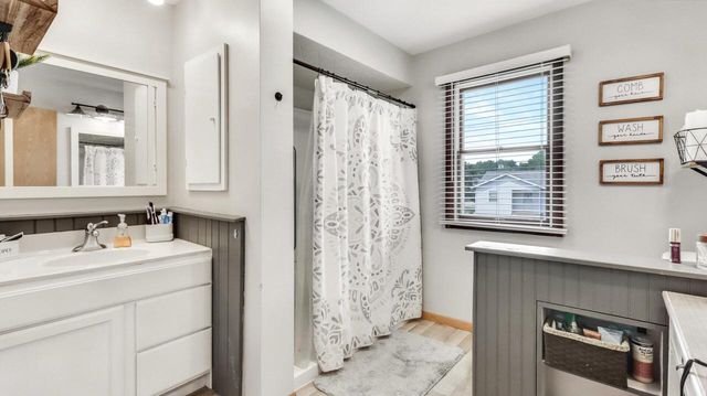 102 S Peterson AVENUE, Blair, WI 54616