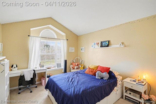 959 S Parkwood Drive, South Lyon, MI 48178