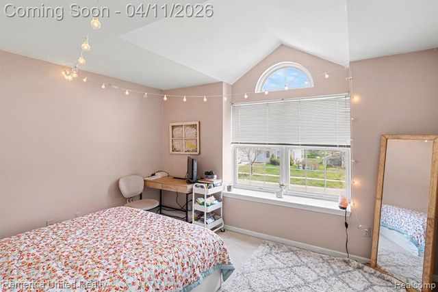 959 S Parkwood Drive, South Lyon, MI 48178