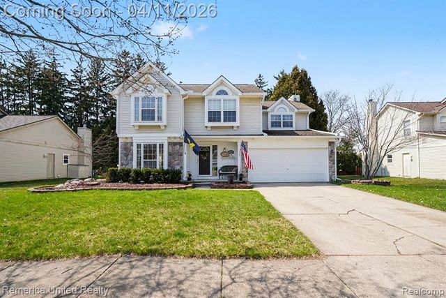 959 S Parkwood Drive, South Lyon, MI 48178