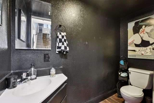 989 Northgate Dr, Yuba City, CA 95991