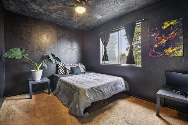 989 Northgate Dr, Yuba City, CA 95991